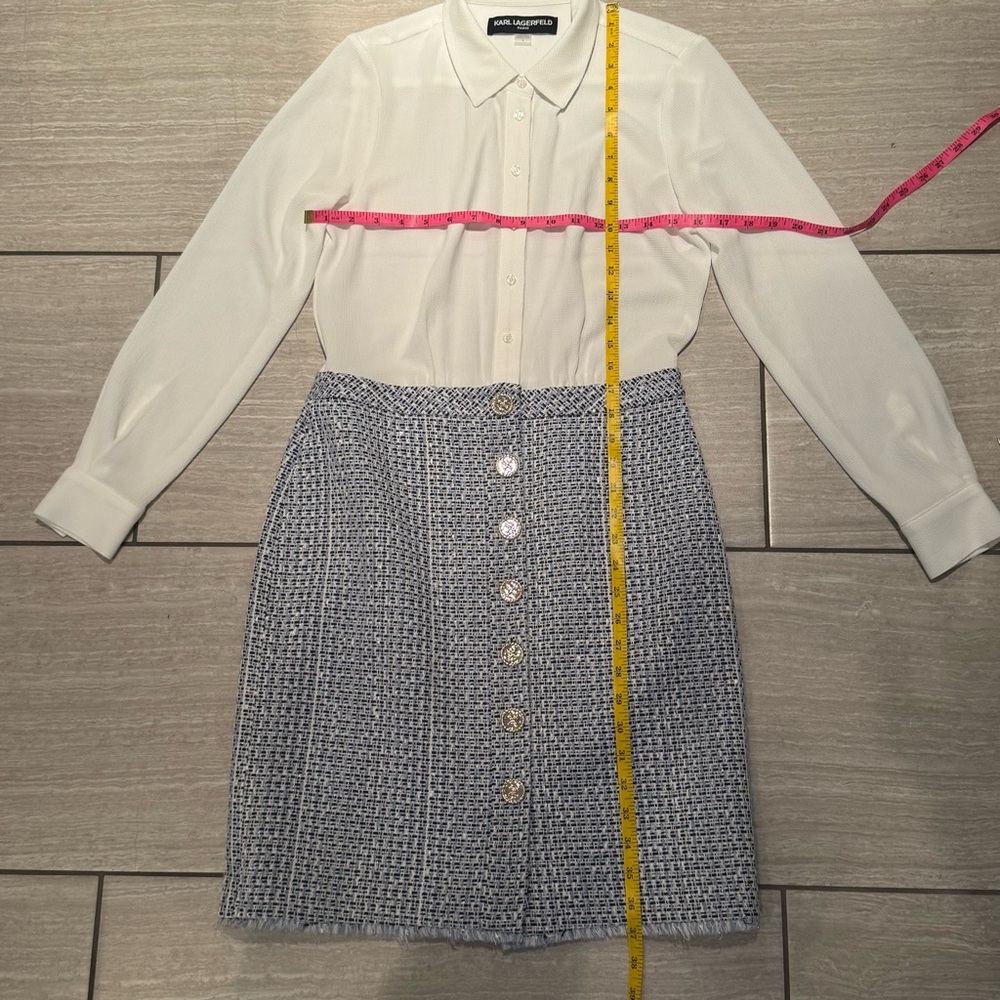 Classic Karl Lagerfeld White and Blue Tweed Dress - Picture 4 of 6